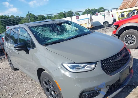 2023 Chrysler Pacifica Hybrid Limited from USA, damaged, VIN 2C4RC1S71PR569860